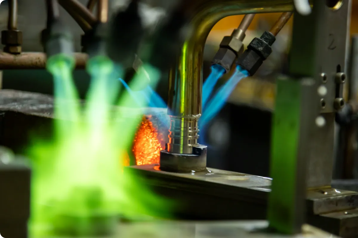 チューブ製作所